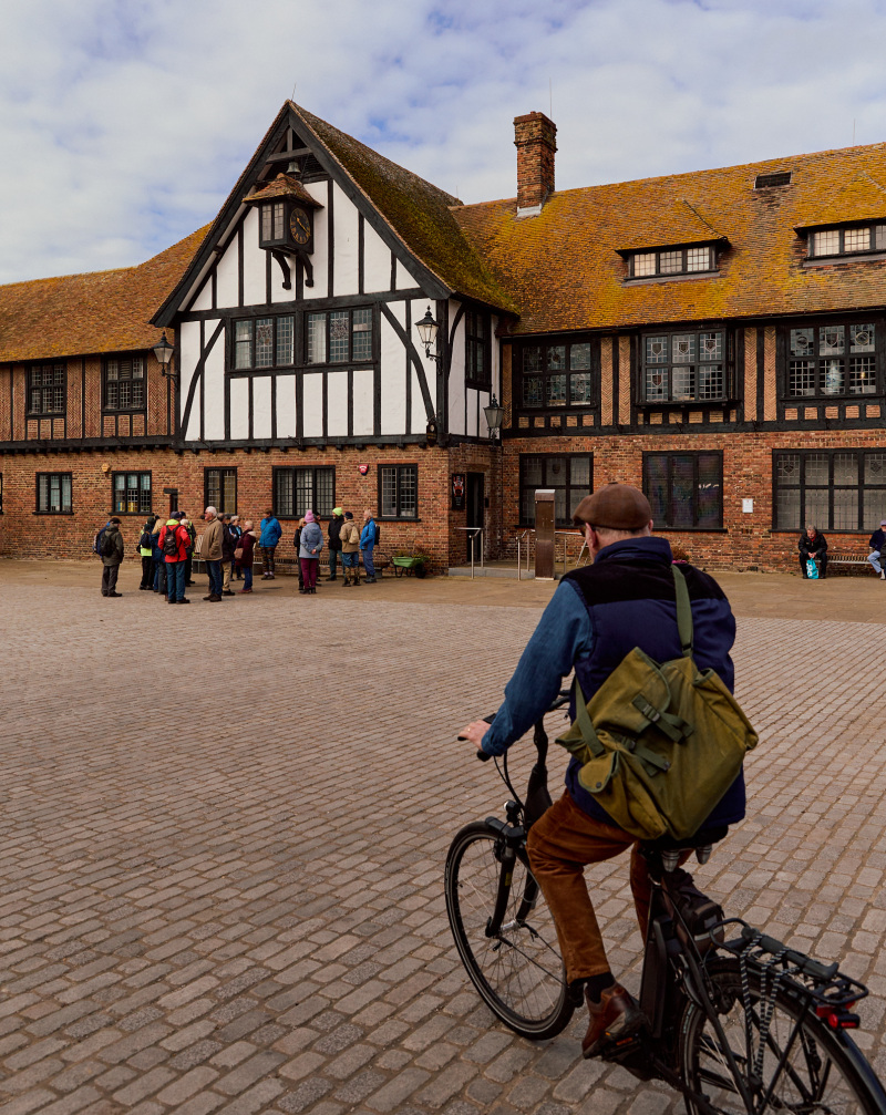 Welcome to White Cliffs Country in Spring 