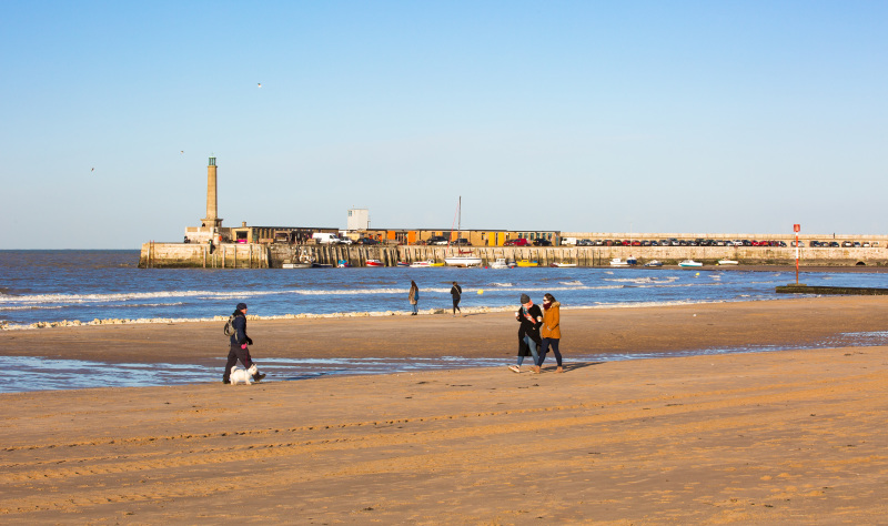 Spring forward to refreshing days of coastal nature 