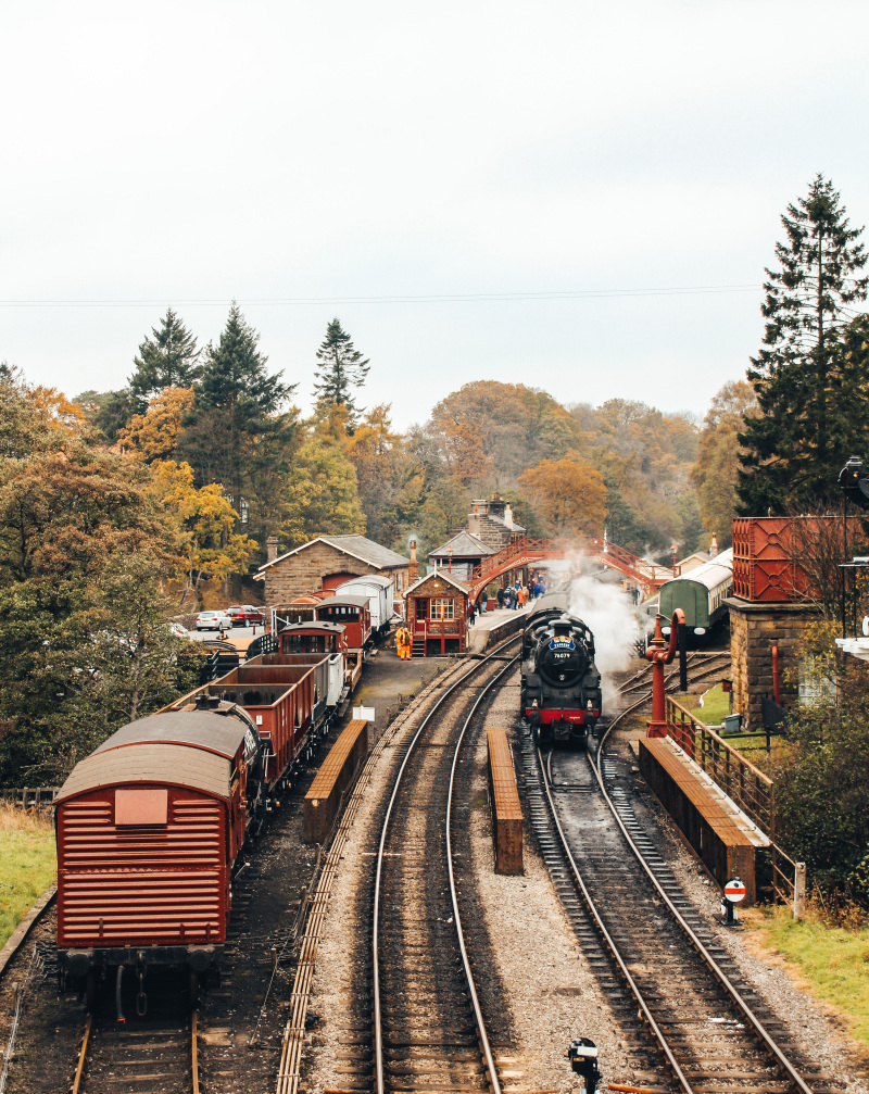 Star in the very best screen scenes by the sea 